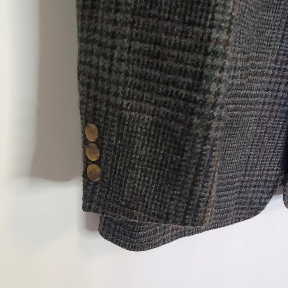 FAIRCLOUGH & CO men's 100% wool blazer, gray with hints of green/blue/maroon